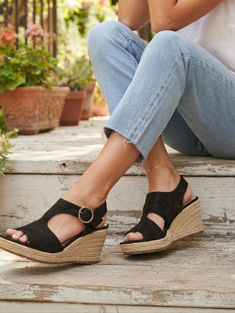 LifeStride Black Faux Suede Espadrille Wedge Sandals Open Toe Ankle Strap Size 8